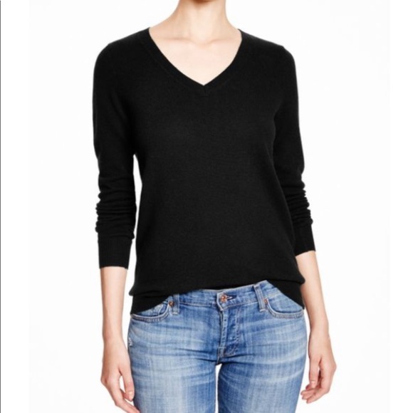 Bloomingdale's Sweaters - NWOT Cashmere C by Bloomingdale’s Ribbed Sweater